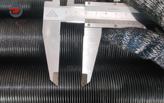 G type embedded fin tube fin spacing detection