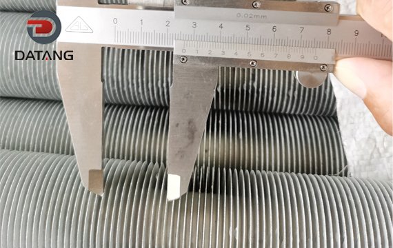 Extruded fin tube fin spacing detection