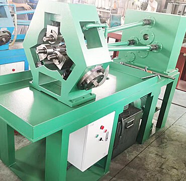 Extruded fin tube rolling making machine