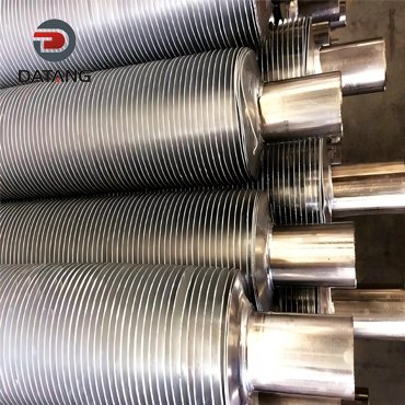 Spiral L form fin tube for evaporators in high-corrosion systems