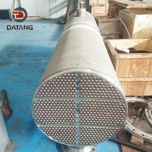U Longitudinal finned tubes for shell and tube heat exchanger